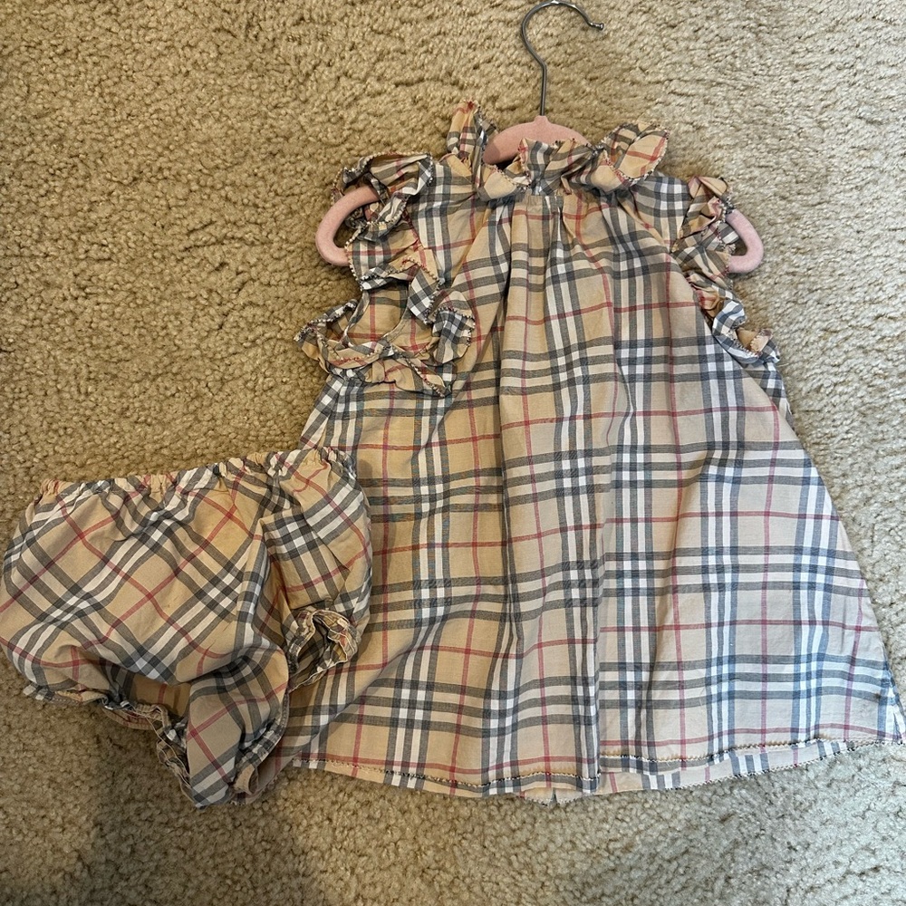 Burberry Baby Girl Plaid Baby Dress and Bloomers Set 12 months